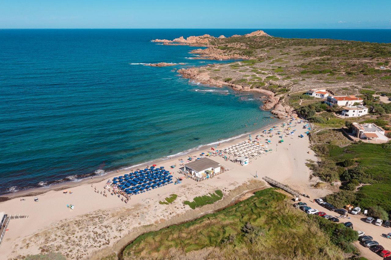 Апарт отель Rocce Rosse Sardinia Изола-Росса Экстерьер фото